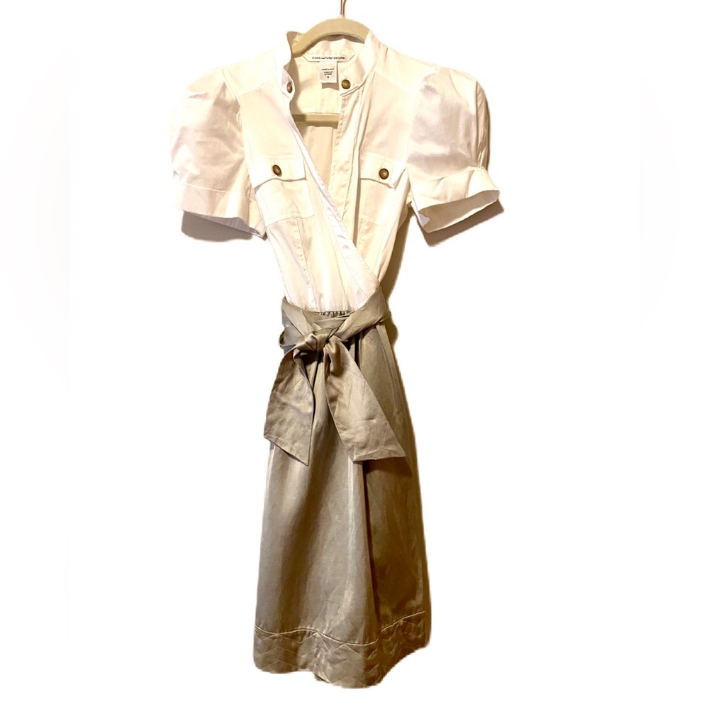 Diane Von Furstenberg size 6 wrap dress